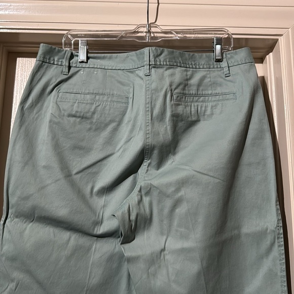 Talbots Relaxed Chino size 12 regular - Picture 2 of 7